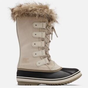 Sorel Women's Winter Boots - Black and Tan